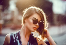 woman portrait 1296 518